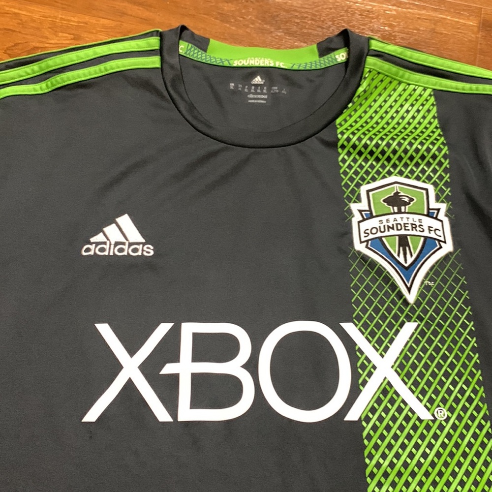 Seattle Sounders FC Soccer Jersey - Picture 3 of 8